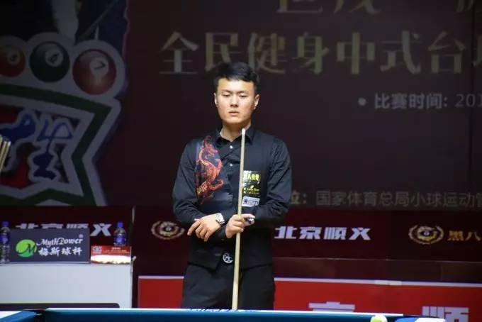 在社交媒体 在社交媒体