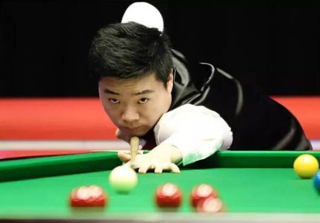 迈入更高强 迈入更高强